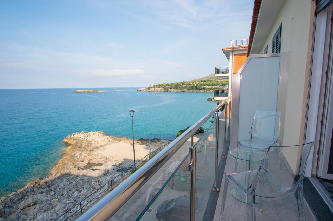 Bed and Breakfast La Dimora Sul Mare Marina di Camerota Exterior foto